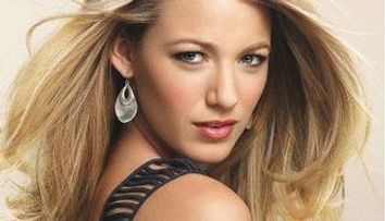 Blake Lively: Mananc orice am chef, dar imi respect programul de fitness!