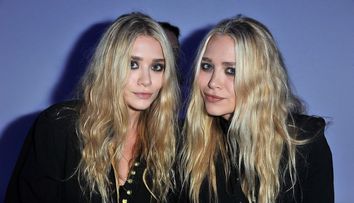 Mary-Kate si Ashley Olsen au publicat primul selfie pe o retetea de socializare. Ce s-a intamplat la scurt timp 
