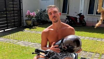 Emil Rengle, imagini incendiare alături de o femeie. Cum s-au filmat în piscină