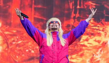 A murit într-un accident cumplit de elicopter. Artistul excentric Oliver Tree, care adunase miliarde de ascultări, avea doar 32 de ani