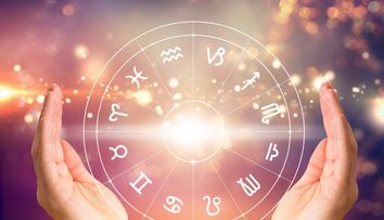 Cele 5 zodii care intră într-o perioadă de aur la începutul lunii august 2026. Universul le deschide uși spre succes și prosperitate