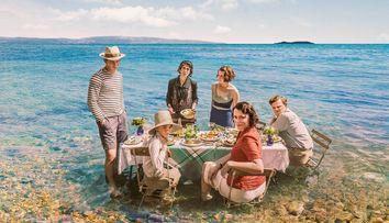 Vacanța ta în Corfu nu va mai fi la fel după ce o să faci cunoștință cu Familia Durrell