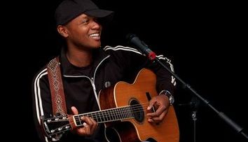 Javier Colon e prima 