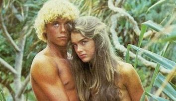 Actrita din Laguna Albastra, in lenjerie, la 52 de ani. Cum arata Brooke Shields la 37 de ani de la rolul iconic