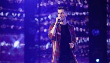 Românii au talent 2023. Mihai Privistirescu a făcut echipă cu Mihai Bobonete și Dragoș Bucur pe scena talentelor
