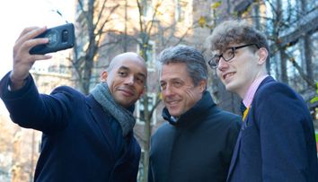 Hugh Grant a postat pe Twitter cea mai controversată fotografie a sa, dedicație pentru toți „haterii”