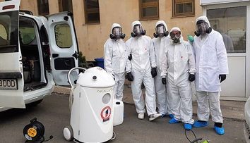 Cine sunt oamenii care au dezinfectat Spitalul Dimitrie Gerota, primul focar de coronavirus din România