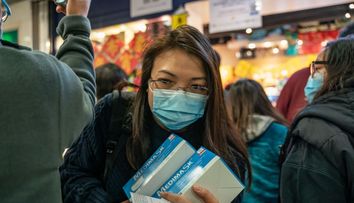 Ce să NU faci în caz că ești infectat cu coronavirus. Greșeala fatală care îți poate face mult rău