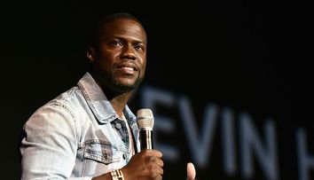 Kevin Hart a fost externat din spital la 10 zile de la accidentul rutier