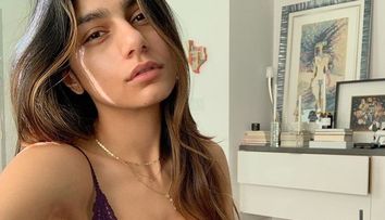 Cum se antrenează Mia Khalifa la sală: “Prefă-te până îți iese”