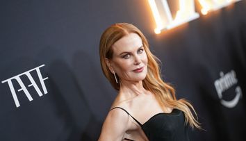 Nicole Kidman, apariție memorabilă într-o rochie cu spatele gol. Actrița de 56 de ani a întors toate privirile la premiera serialului „Expats”, care a avut loc la New York