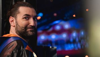 Smiley, fără regrete și fără secrete. „Niciodată nu mi-am dorit ceasuri scumpe, mașini, case și vacanțe exotice