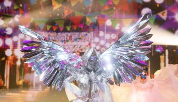 Masked Singer România: Îngerul i-a uimit pe toți cu vocea sa. Care a fost reacția detectivilor