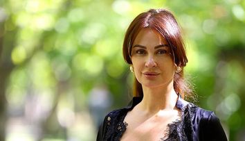 Nicoleta Luciu, ținta criticilor în online după ce și-a făcut o nouă intervenție estetică. Internauții au pus-o imediat la zid: „Te urâțești cu mâna ta”