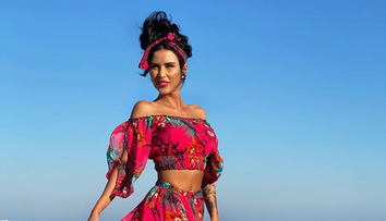 Imaginile pentru care Daniela Crudu a primit mii de like-uri. Vedeta a purtat un costum de baie extrem de sexy