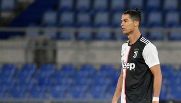 Cristiano Ronaldo, susținut necondiționat de familia sa. Sora lui îl atacă pe Maurizio Sarri după eșecul lui Juventus