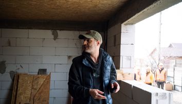Visuri la cheie, 6 mai 2026. Mai sunt două zile până la predarea casei, iar timpul le dă bătăi de cap arhitecților! În ce stadiul sunt lucrările:  „Ăsta nu e șantier care va fi gata rapid”