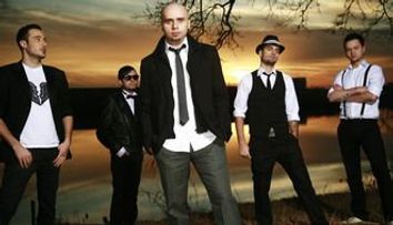 Interviu EXCLUSIV! Trupa Zero vorbeste despre noul videoclip pentru Eurovision