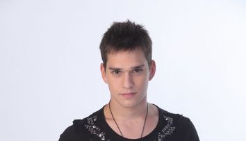 Vlad, un copil plin de energie si mereu cu zambetul pe buze. Vezi <span style=
