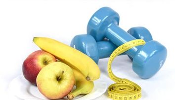 (P) Alimentația și antrenamentele la sală: Mănânci înainte sau după antrenament?