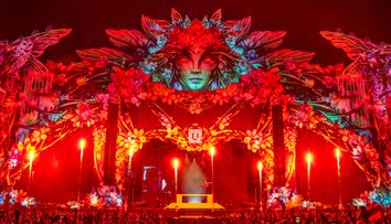 Lewis Capaldi, unul dintre cele mai puternice fenomene pop ale ultimului deceniu, vine la Untold 2026
