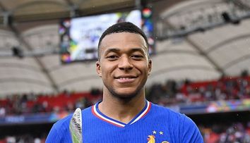 Kylian Mbappe a ajuns la spital. Anterior fusese în izolare în camera sa de hotel pentru a nu-şi contamina coechipierii