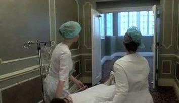 VIDEO. Lady Gaga, transportata pe targa intr-o clinica psihiatrica. Afla ce s-a intamplat:
