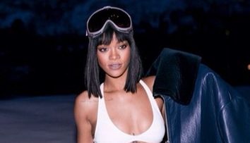 Rihanna, fara lenjerie intima, in vazul tuturor. Ce imagini indecente cu vedeta au ajuns pe internet
