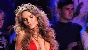 Anna Lesko, ipostază incendiară alături de Bogdan Mocanu! Cum au fost filmați în cadă
