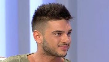 Dorian Popa, asa cum fanii nu credeau ca o sa-l vada vreodata. Camerele de fotografiat au surprins momentul