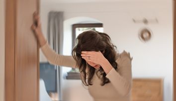 Cum te avertizează corpul că urmează să faci AVC. Semnalul de alarmă pe care mulți îl ignoră
