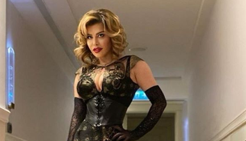Fiica Loredanei Groza a împlinit 22 de ani. Elena e copia brunetă a mamei sale