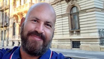 Un jurnalist grec, șocat de ce a găsit într-un spital din România: „Am intrat și...”