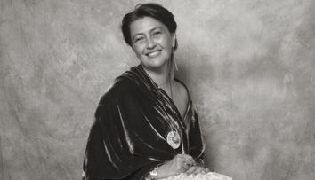 Rona Hartner, citată în instanță la trei luni de la moarte. Abia acum i s-a făcut dreptate