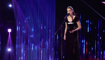 Românii au talent 2021: Emanuela Benciu, o voce de aur pe scena talentelor: “Ești ca o privighetoare!”