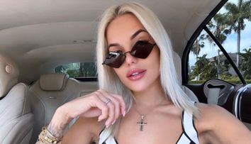 De la Wimbledon direct pe OnlyFans. Cum a ajuns talentata tenismenă Sofya Zhuk să se înregistreze pe platforma destinată adulților