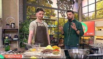 Secretele mesei de Paște: două rețete care îți ies perfect din prima! Învață cum faci friptură de miel și să scoți mirosul specific care poate să deranjeze