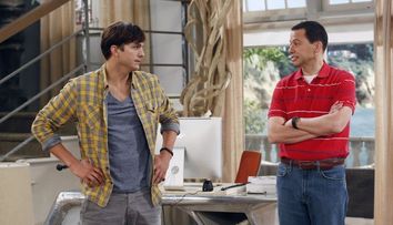 Jon Cryer are mai mult lipici la femei decat Ashton Kutcher. Cum arata sotia actorului din serialul 