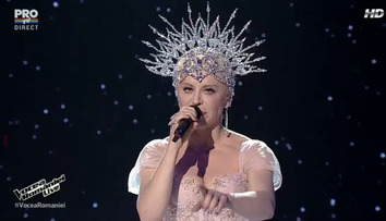Loredana Groza, show pe scena de la Vocea Romaniei. Artista a interpretat piesa 