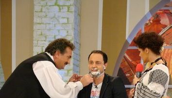Catalin Maruta, barbierit in direct la Happy Hour! Iti place cum ii sta fara barba?