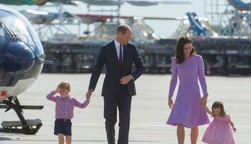 De ce Printul William are mereu grija de George, in timp ce Kate se ocupa de Charlotte in vizitele oficiale
