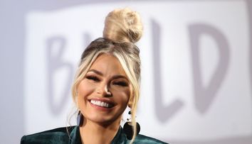 Chloe Sims, vedeta care și-a făcut câte o operație estetică după fiecare comentariu negativ de pe net. Cum arată acum