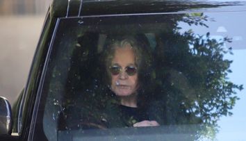 Ozzy Osbourne, de nerecunoscut pe străzile din Beverly Hills! Cum arată la 72 de ani faimosul artist