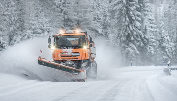 Meteorologii au prelungit alertele de vreme rea: județele care rămân sub cod portocaliu de viscol și ninsori abundente în următoarele ore