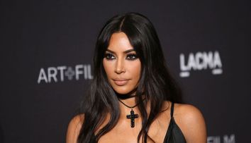 Zi de naștere ca la Hollywood. Kim Kardashian a sărbătorit împreună cu surorile ei într-o locație luxoasă