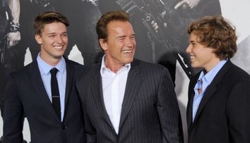 Fiul lui Arnold Schwarzenegger este de nerecunoscut. Cum a ajuns să arate la vârsta de 20 de ani