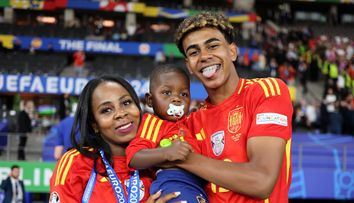 Ce studii are Lamine Yamal. Câte clase a absolvit starul Barcelonei: „Mama nu înțelegea și mă certa”