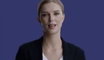 Ea e Fedha, prima prezentatoare de știri generată de inteligența artificială