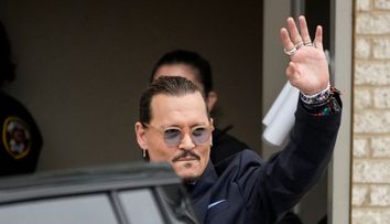 Johnny Depp nu mai arată așa! Actorul și-a schimbat look-ul, iar fanii sunt încântați