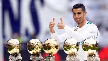 Casa lui Cristiano Ronaldo, un monument CR7! Imagini senzationale din intimitatea starului de la Real Madrid